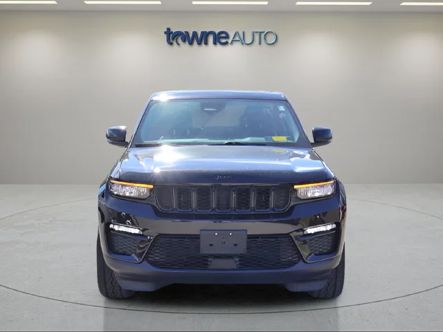 Used 2022 Black Jeep Limited image 8