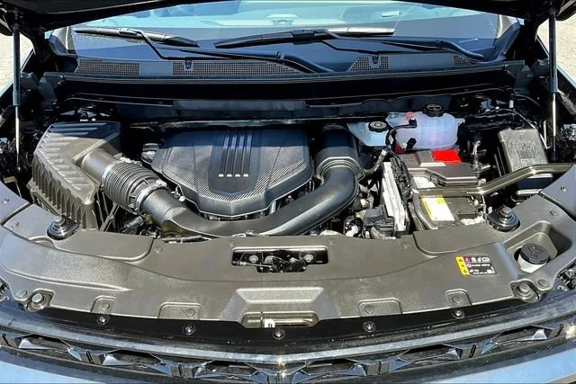 New 2026 Mosaic Black Metallic Chevrolet Z71 image 12