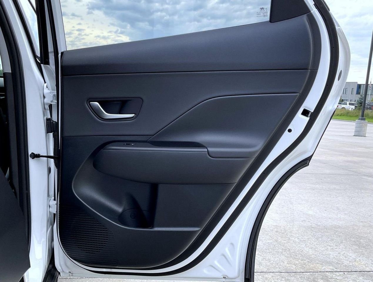 New 2026 White Hyundai SEL Premium image 18