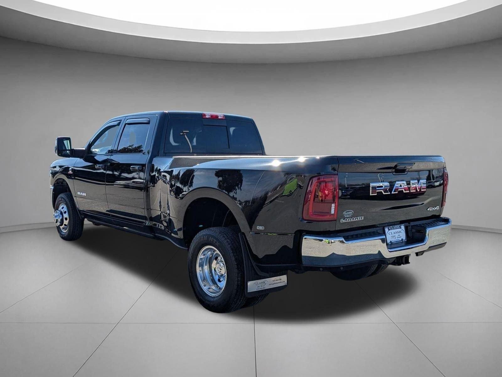 Used 2026 Diamond Black Crystal Pearlcoat Ram Laramie image 7