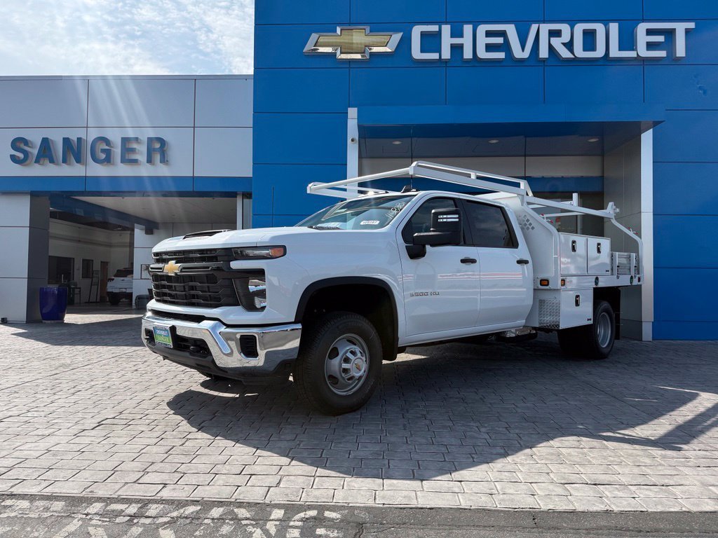 2026 Chevrolet Silverado 3500 HD Chassis Cab Work Truck view 2