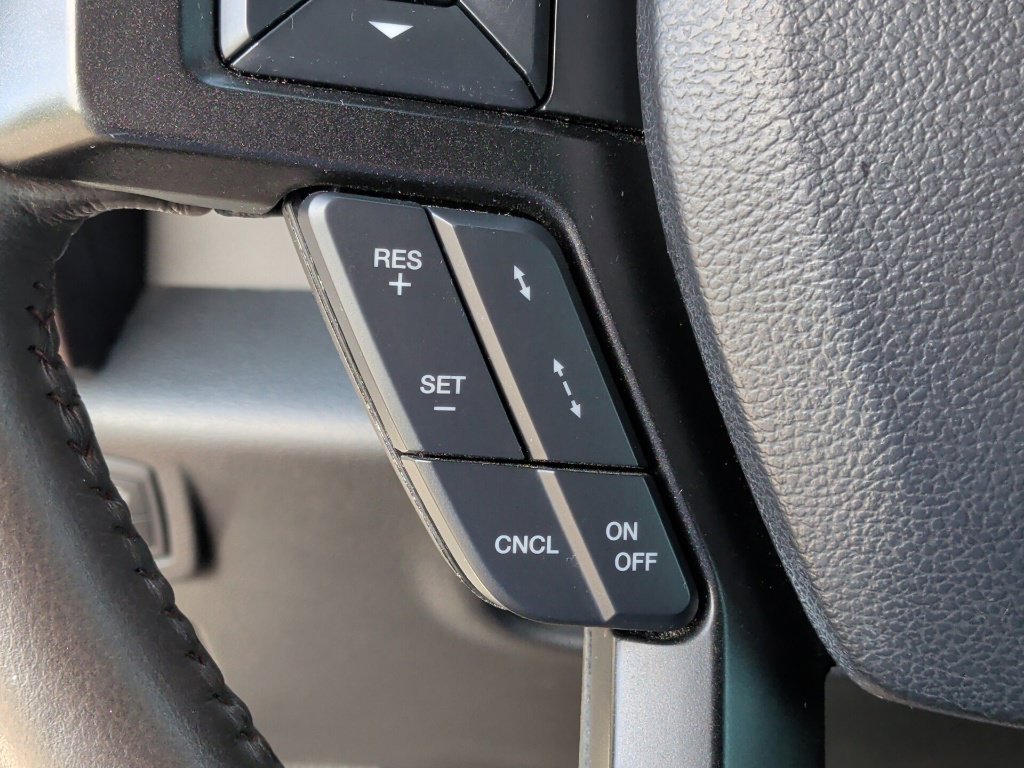 Used 2020 White Ford King Ranch image 22