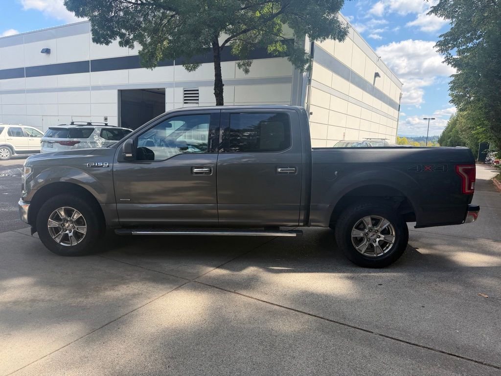 Used 2017 Magnetic Ford XLT image 7