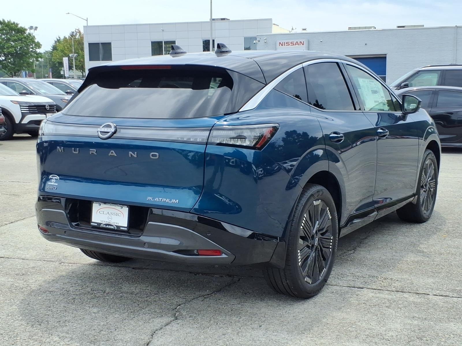New 2026 Aurora Blue Pearl Metallic / Super Black Two-tone Nissan Platinum image 7