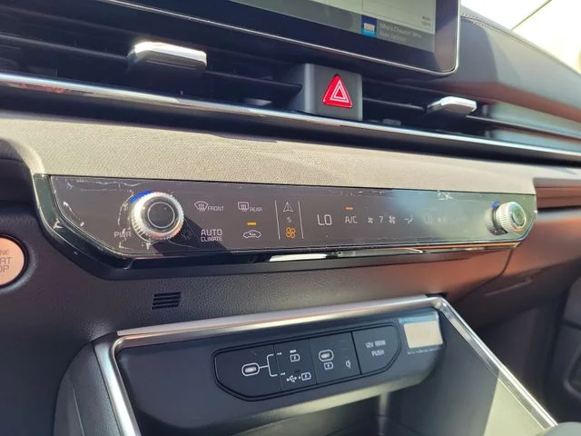 New 2026 Aurora Black Pearl Kia EX image 30