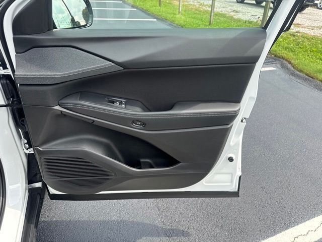 New 2026 Bright White Clear-Coat Exterior Paint Jeep Laredo image 9