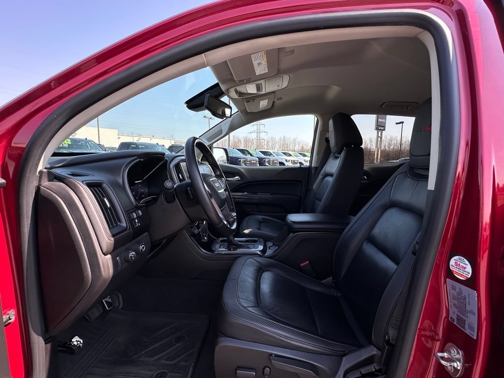 Used 2021 Cayenne Red Tintcoat GMC AT4 - Leather image 17