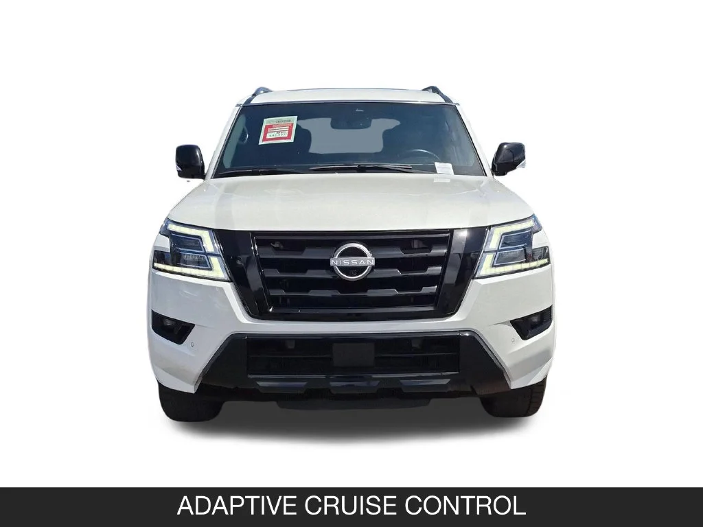 Used 2023 White Nissan SL image 4
