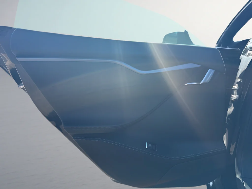 Used 2020  Tesla Performance image 27