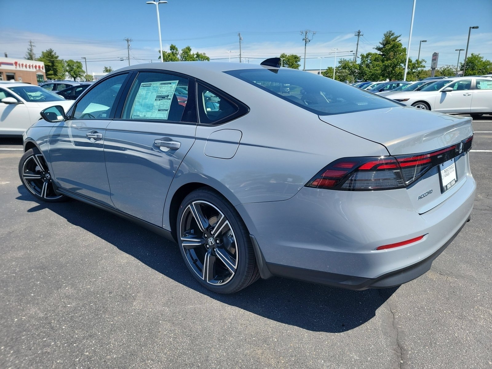 New 2026 Urban Gray Pearl Honda SE image 17
