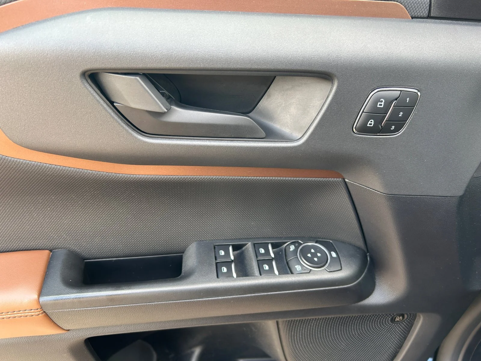 Used 2024 GRAY Ford BADLANDS image 16