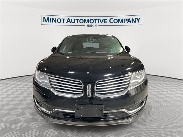 2017 Lincoln MKX Reserve photo 3
