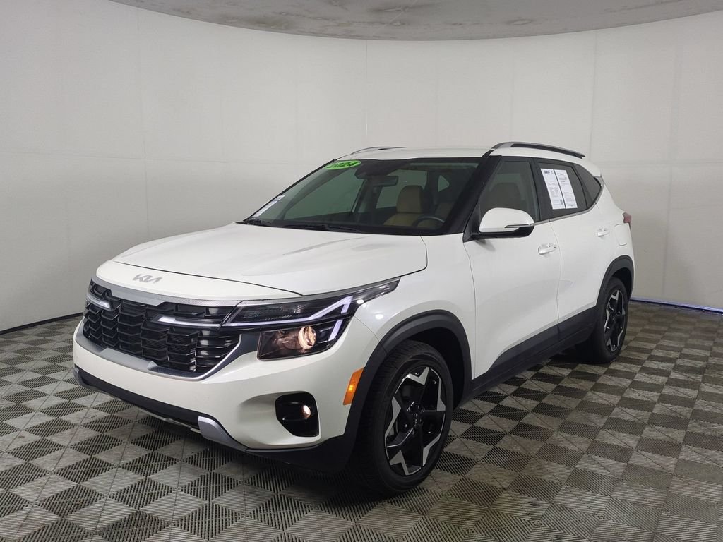 Used 2024 White Kia EX image 9
