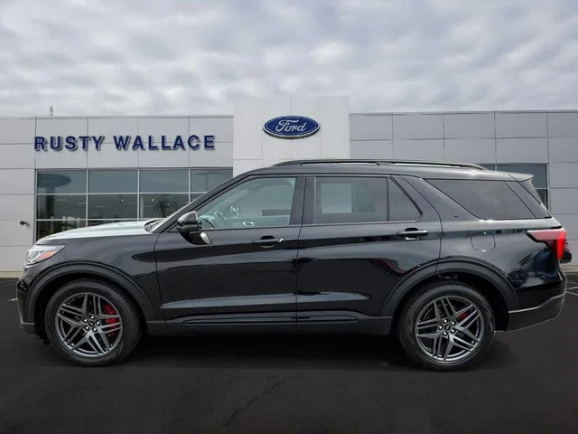 2025 Ford Explorer ST