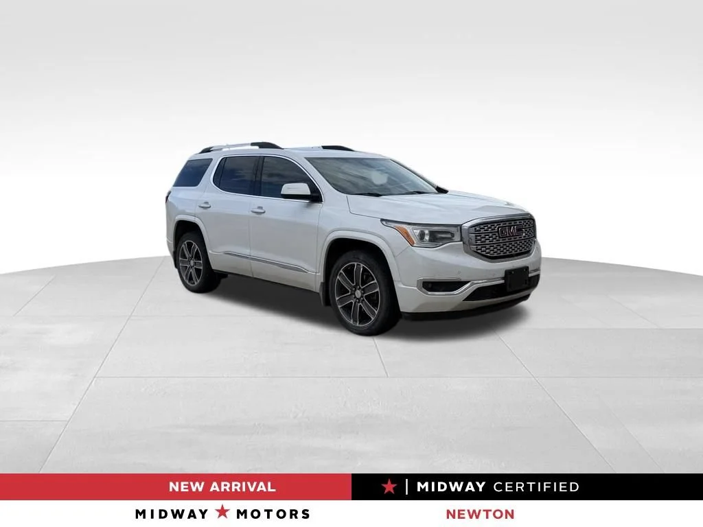 2017 GMC Acadia Denali AWD's photo