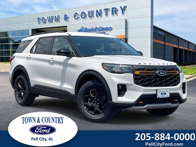 New 2026 Star White Metallic Tri-Coat Ford Tremor image 1
