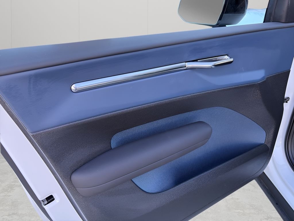 2026 Volvo EX30 Plus - Photo 15