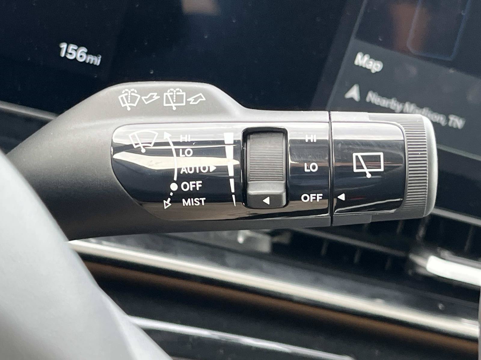 New 2027 Ceramic Silver Kia SX Prestige image 38