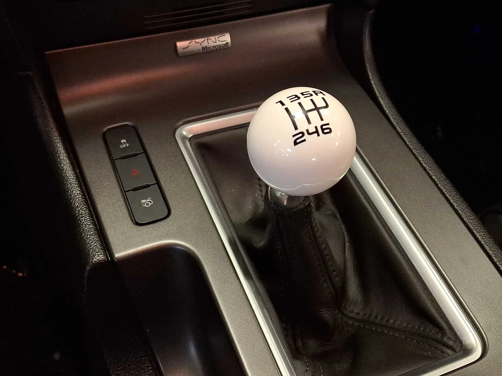 Used 2013 Black Ford Shelby GT500 image 16
