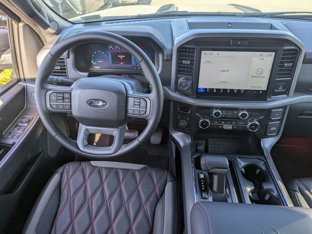 New 2026 Agate Black Metallic Ford XLT image 15