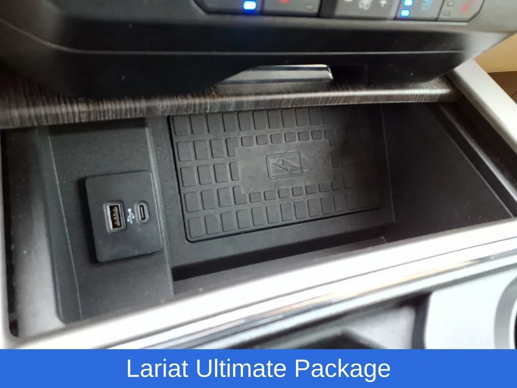 Used 2020 Black Ford LARIAT image 15