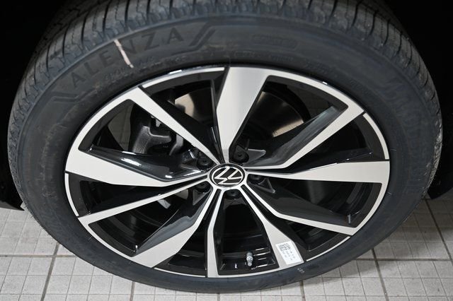 2026 Volkswagen Atlas SEL Premium R-Line - Photo 19