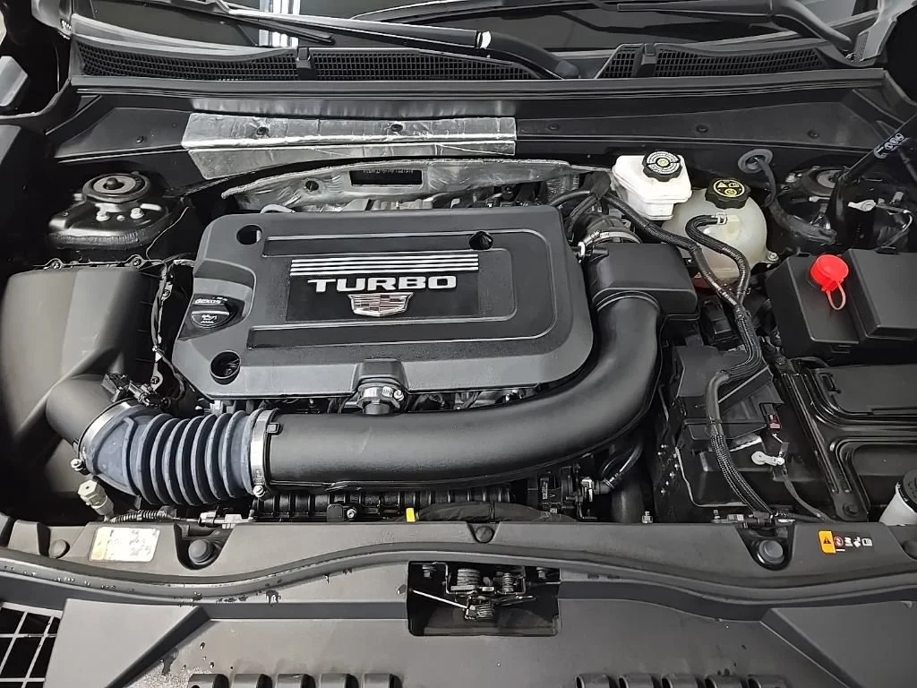 2024 Cadillac XT4 Sport - Photo 13