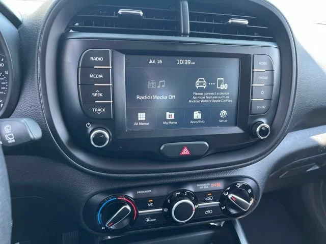 Used 2021 Mars Orange Kia S image 15