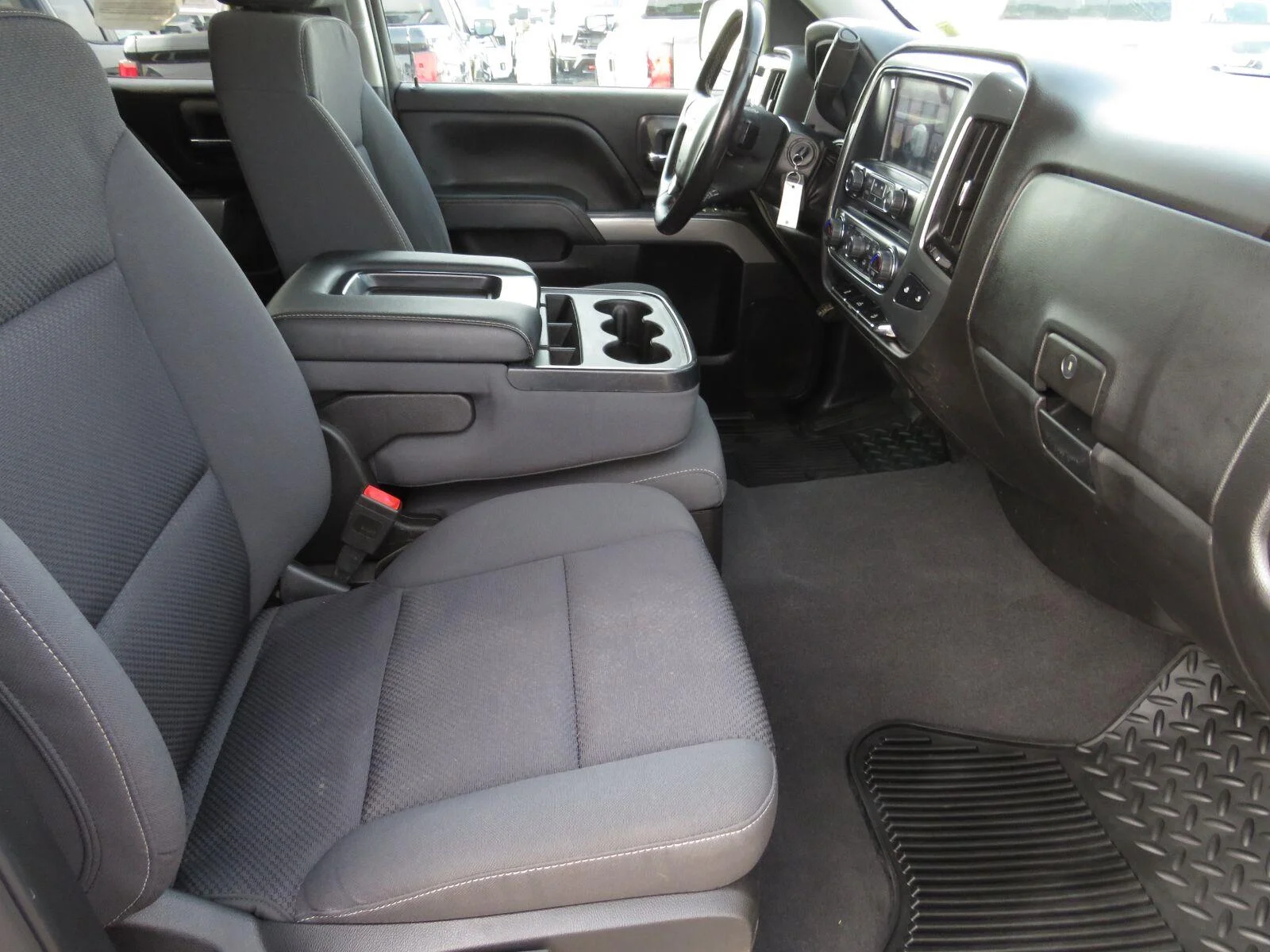 Used 2019 SILVER ICE METALLIC Chevrolet LT image 26