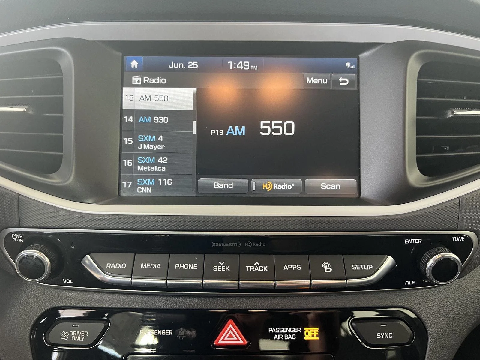 Used 2019 Ceramic White Hyundai Limited image 16