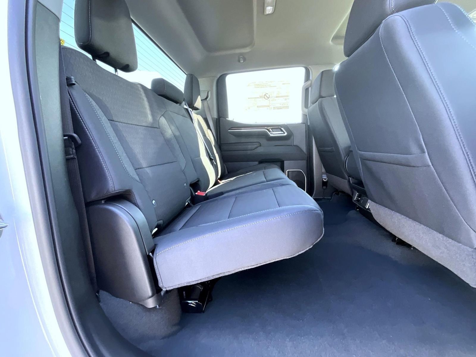2026 Chevrolet Silverado 1500 LT - Photo 19