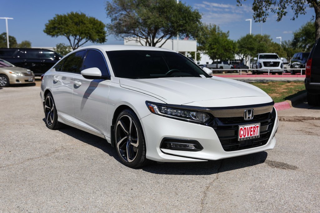 Used 2019 White Honda Sport image 6