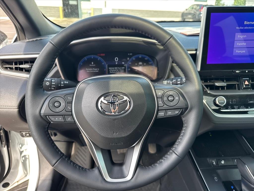 Used 2026 Wind Chill Pearl Toyota XLE image 26