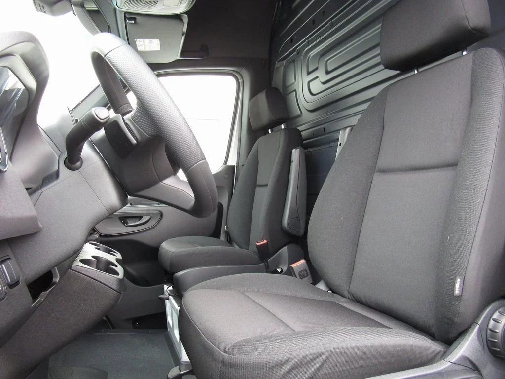 2025 Mercedes-Benz Sprinter Cargo Van Base - Photo 47
