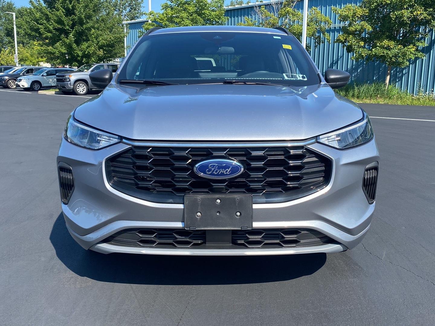 Used 2023 Iconic Silver Ford ST-Line image 5