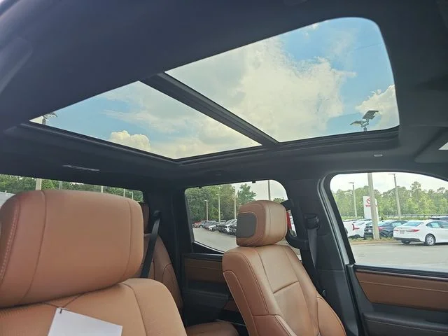 New 2026 Wind Chill Pearl <sup>1</sup> Toyota Tundra 1794 Edition image 14