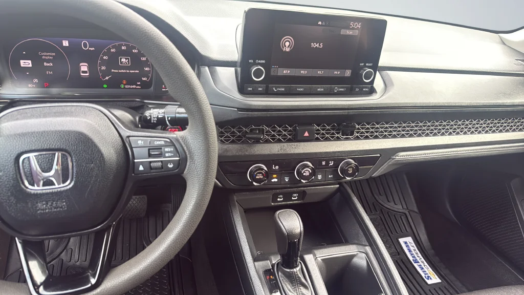 2024 Honda Accord LX - Photo 12