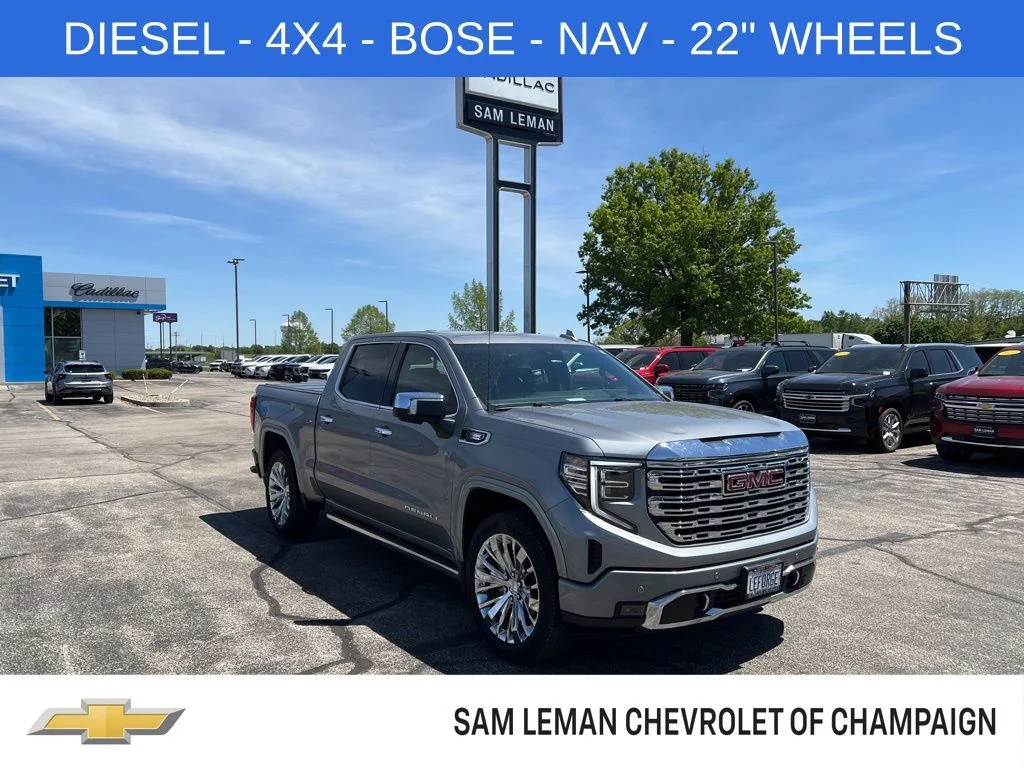 2023 GMC Sierra 4WD Crew Cab Short Box Denali's photo