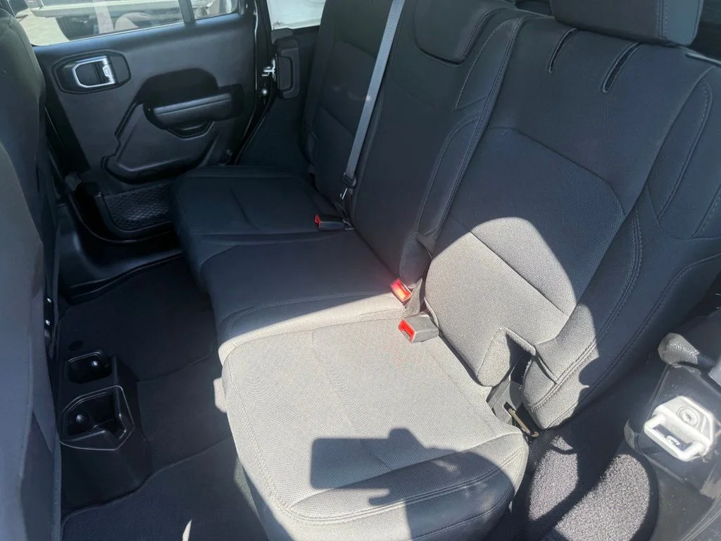 Used 2022 Black Jeep Unlimited Sport S image 38