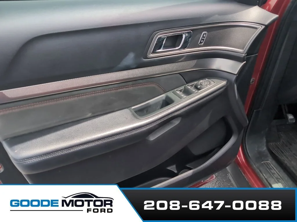 Used 2019 Ruby Red Metallic Ford XLT image 8