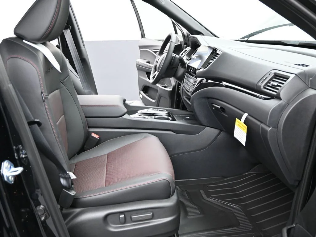Certified Used 2026 Crystal Black Pearl Honda Black Edition image 13