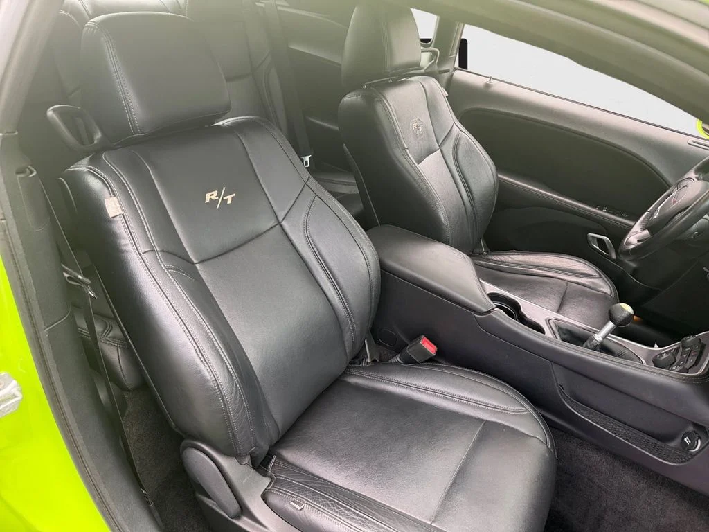 Used 2015 Beige Dodge R/T image 25