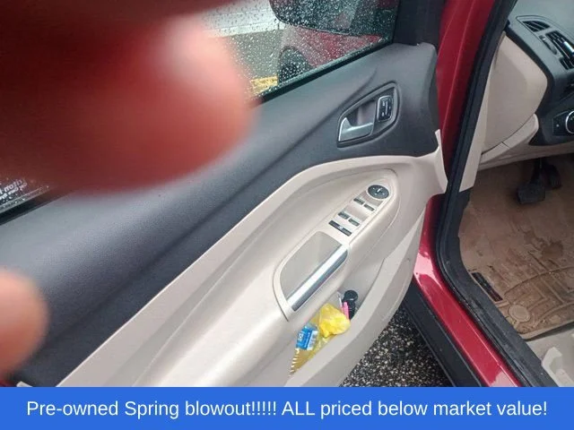Used 2015 Red Ford Titanium image 12