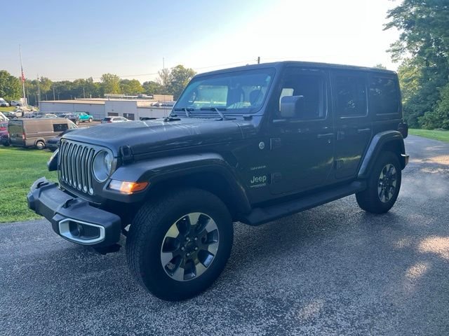Used 2022 Crystal Metallic Jeep Unlimited Sahara image 7