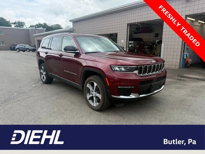 Certified Used 2024 Red Jeep Limited image 1