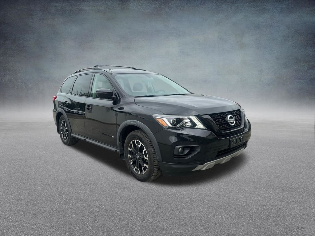Used 2020 Black Nissan SL image 8