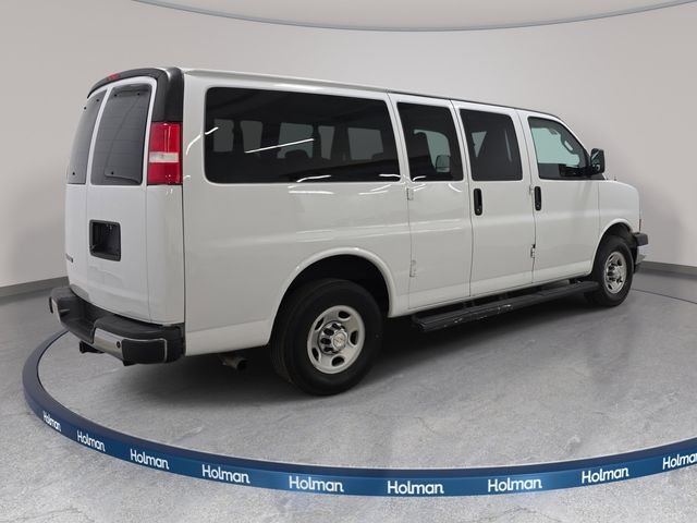 Used 2022 White Chevrolet LT image 6