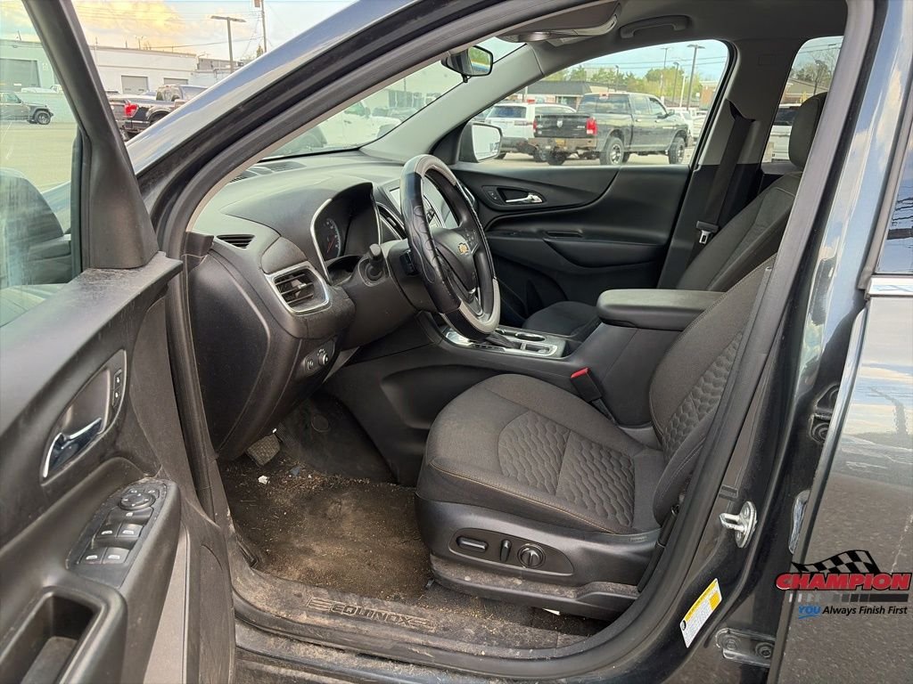 Used 2018 Gray Chevrolet LT image 15