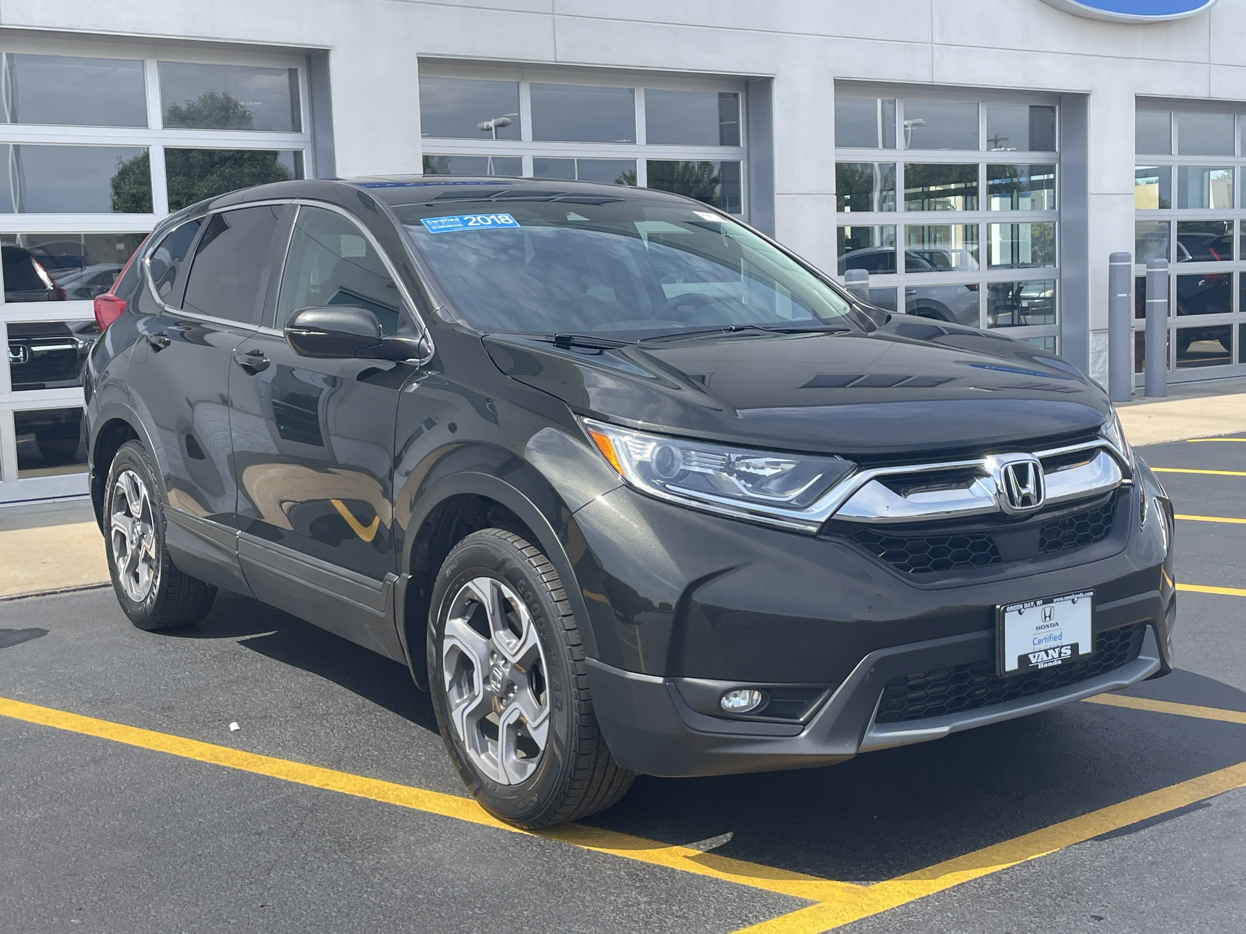 Certified Used 2018 Olive Honda EX image 1