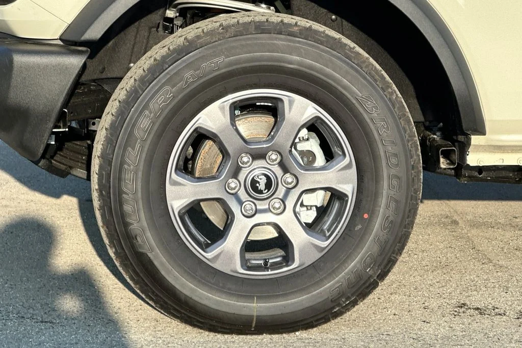 New 2025 Desert Sand Ford Big Bend® image 26